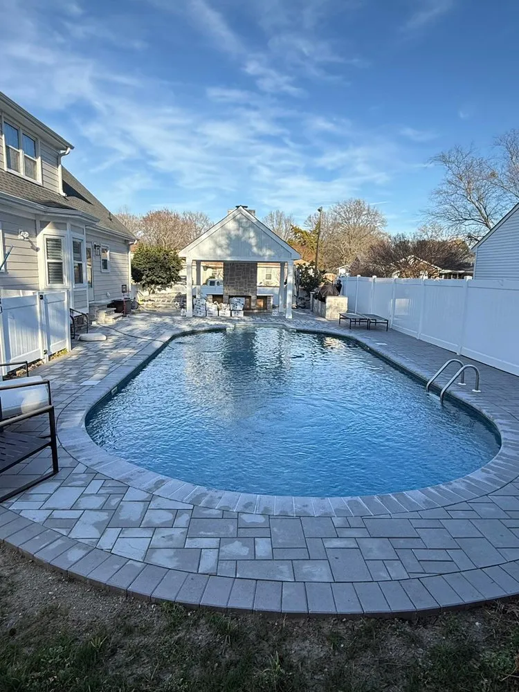 Custom yard maintenance in Norfolk, VA by RC Pavers