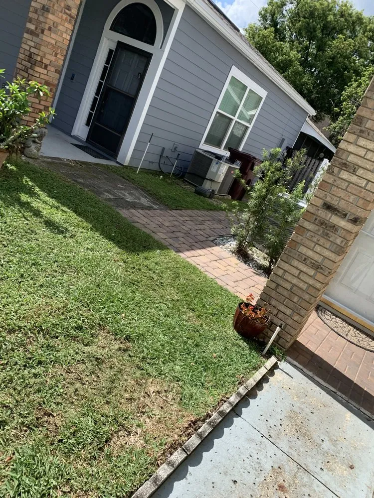 Trusted yard maintenance in Orlando, FL by RC Pressure