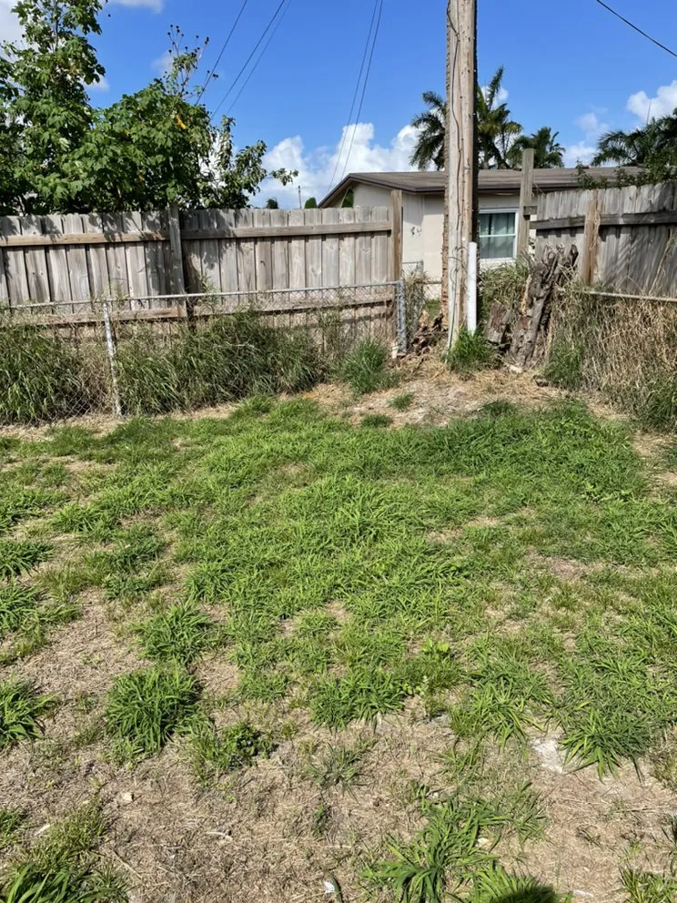 Local landscape design for homes in Palm Beach Gardens, FL by R&C Tru Family Landscaping