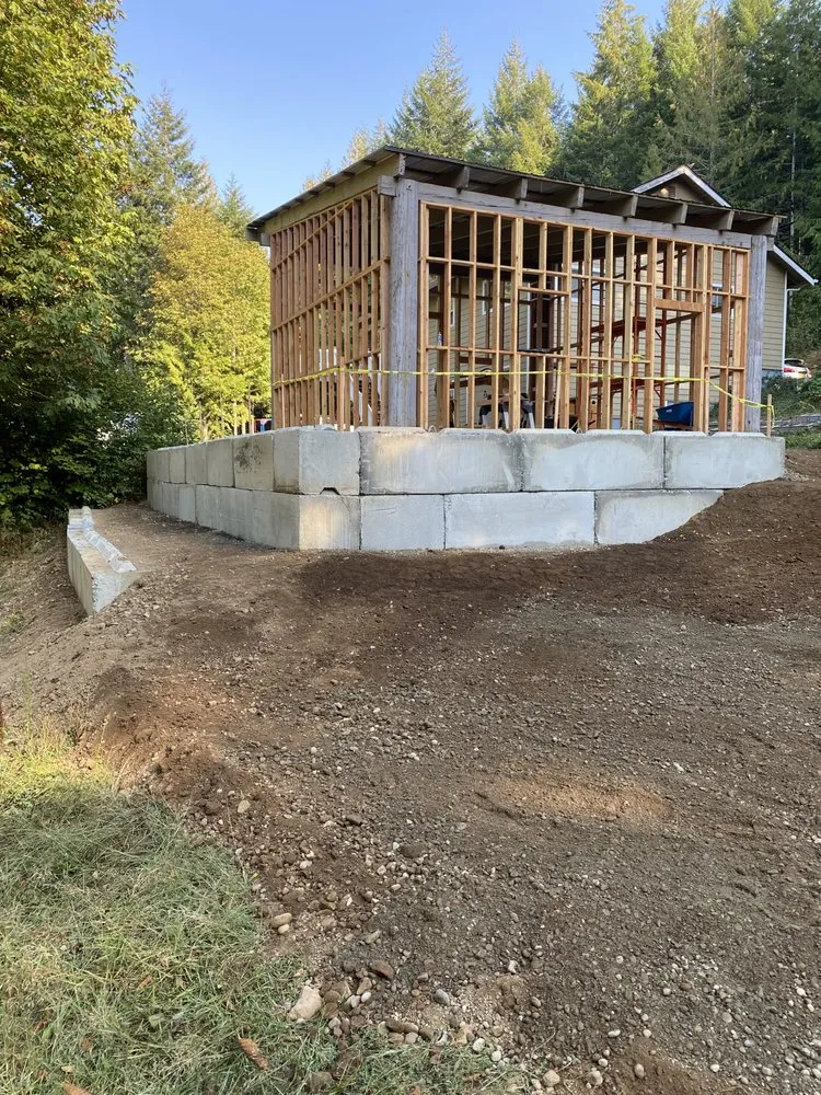 Trusted landscape installation near you in Tumwater, WA by RCC Logging