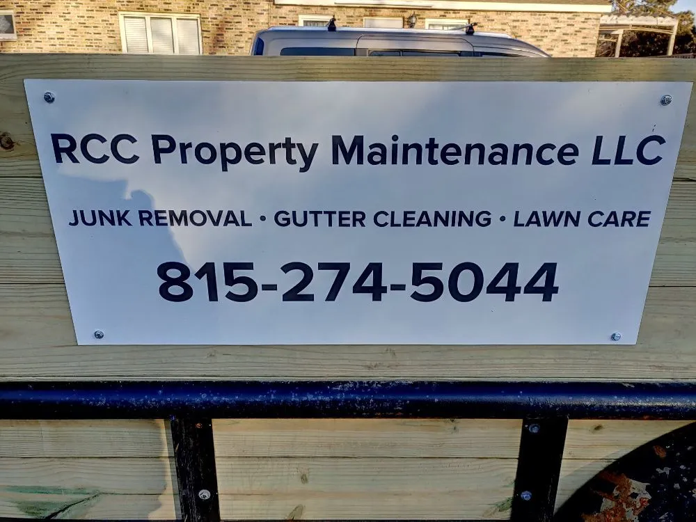Expert yard cleanup service near you in Gardner, IL by Rcc Property Maintenance