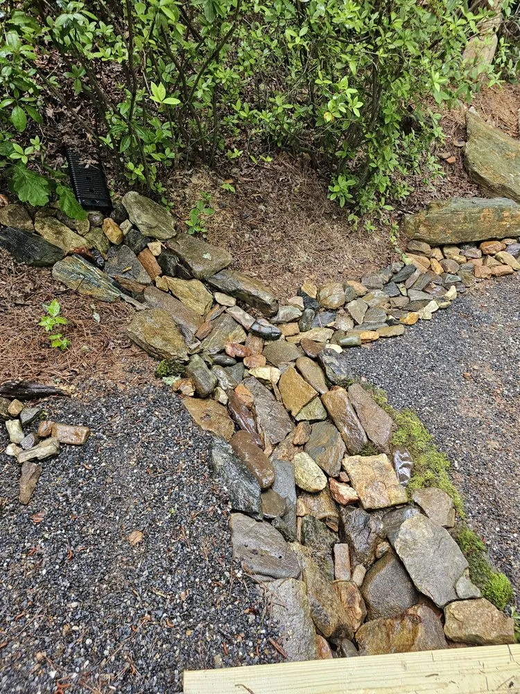 Reliable lawn mowing service in Clarkesville, GA - RCF Lawn Care