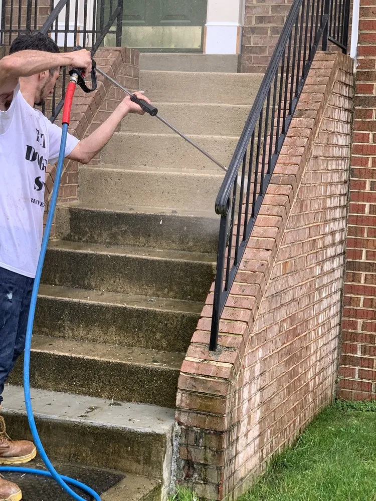 Professional yard cleanup service for outdoor upgrades across Dale City, VA - RCH General Contractor