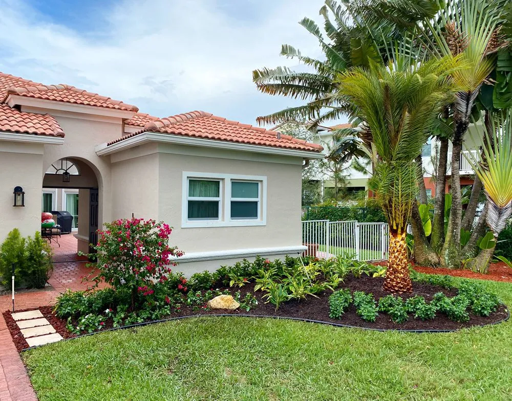 Top-rated landscaping services for homes in Delray Beach, FL by RCH Landscaping