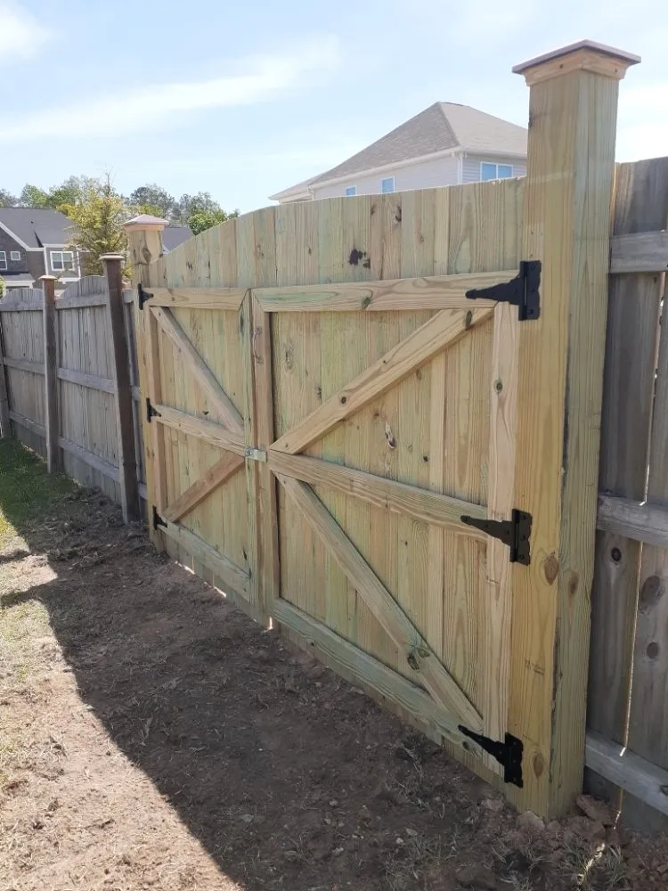 Professional lawn care service for beautiful yards across West Columbia, SC - RCL Driveways & Slabs Construction