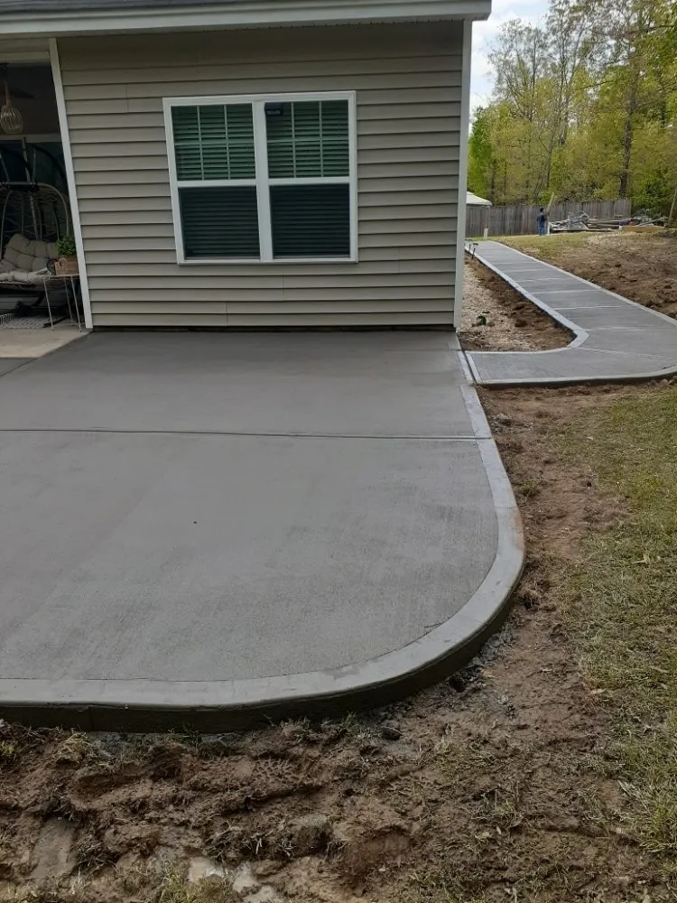 Professional yard maintenance in West Columbia, SC by RCL Driveways & Slabs Construction