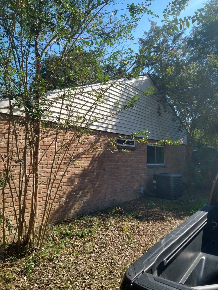 Affordable landscaping services in Trinity, TX by RC&L Services