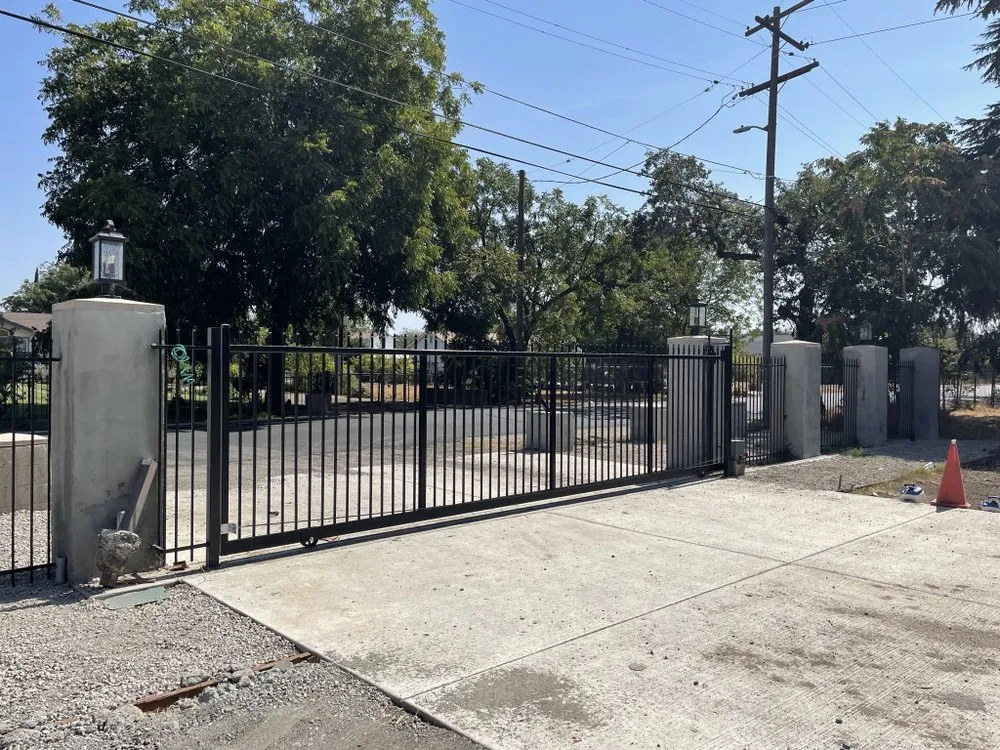 Professional landscaping services experts serving Oakley, CA - RCM Landscape Contractors