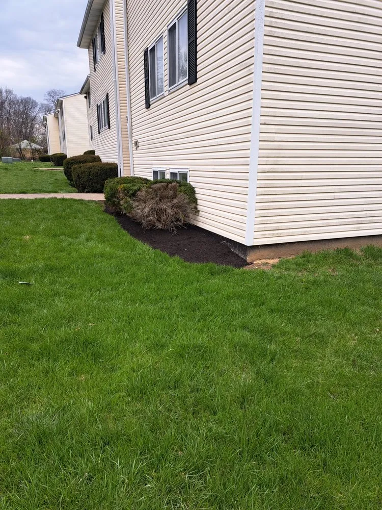Custom outdoor landscaping in Hamilton, OH - RCO Landscaping