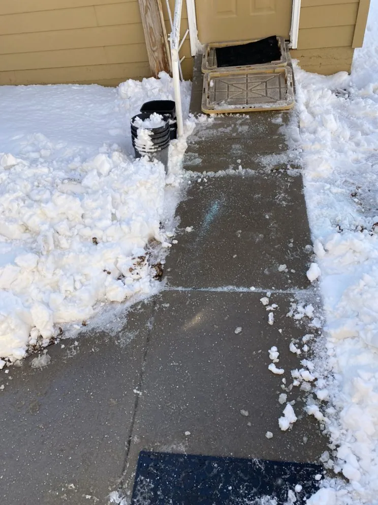 Reliable yard maintenance in Englewood, CO by Rcore, Rodriguez Lawn Care