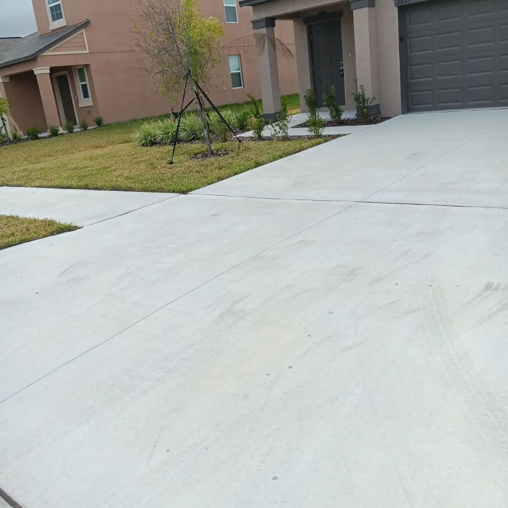 Local residential landscaping experts serving Lakeland, FL - Rcp Lawn Services