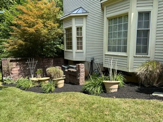 RC’s Lawncare Logo