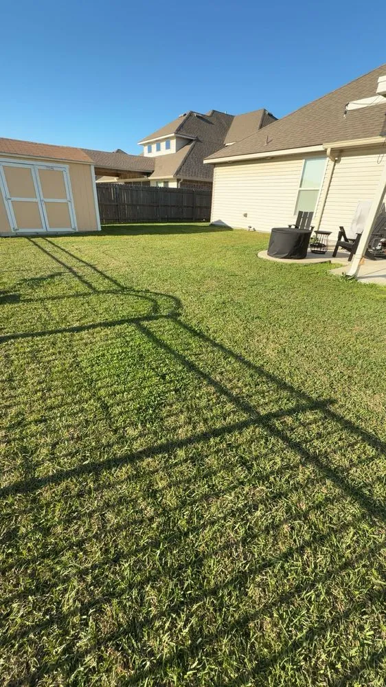 Top-rated landscape installation experts serving Prairieville, LA - R&D Cleaning Service