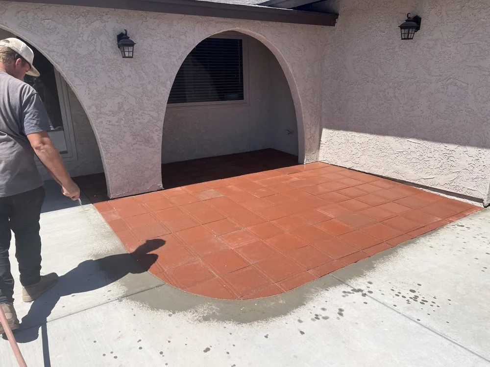 Affordable yard maintenance for year-round maintenance across Lake Havasu City, AZ - R&D House Cleaning and Landscaping