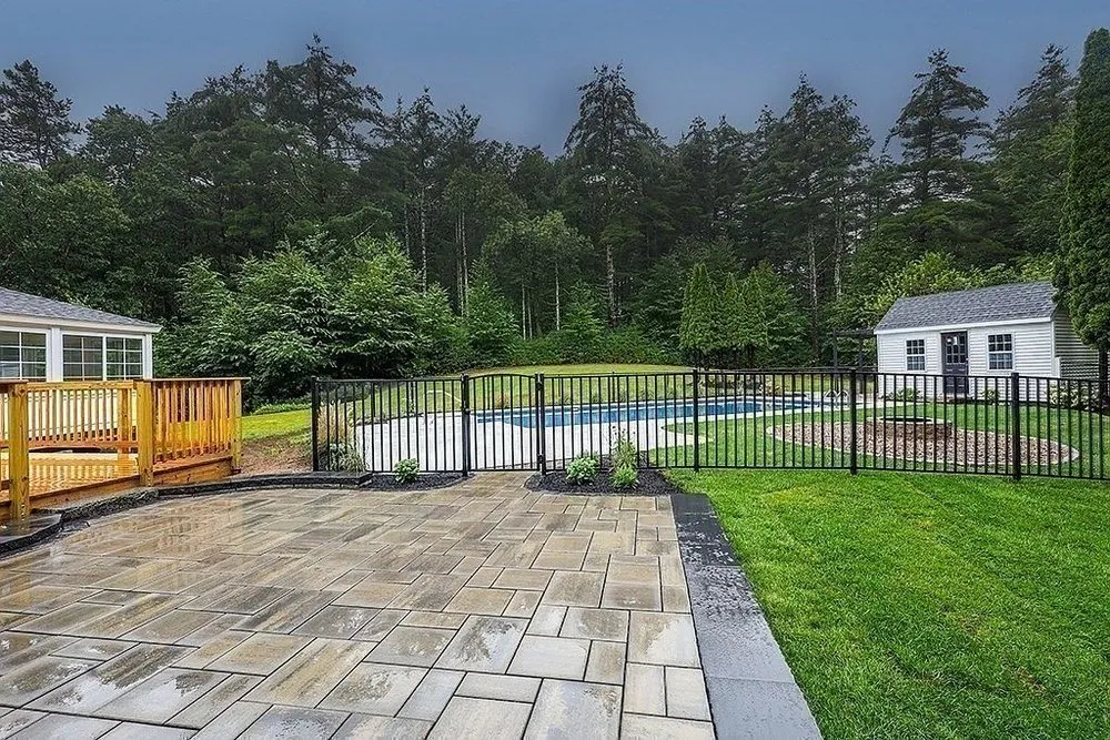 Trusted outdoor landscaping for homes in Acton, MA by RD Landscape & Design