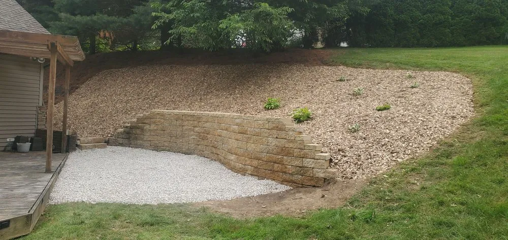 Affordable landscape design near you in Canton, OH by R&D Landscape