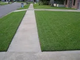 Trusted yard cleanup service with custom design across Seligman, MO - R&D Mowing and Lawn Care