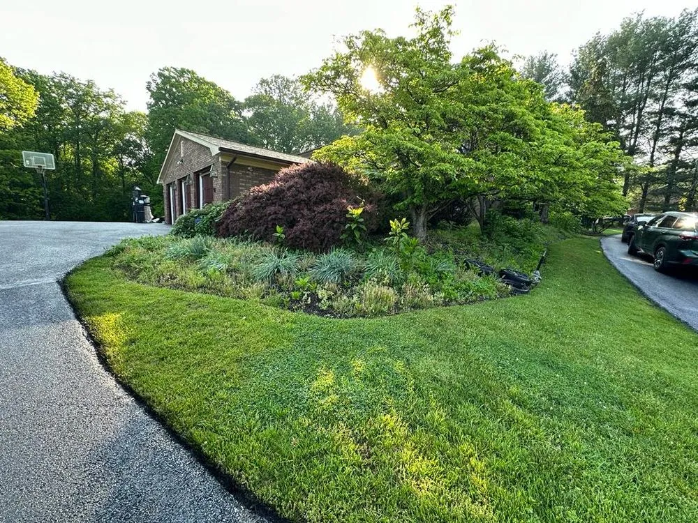 Expert landscape design experts serving Montgomery Village, MD - RD7 Landscaping