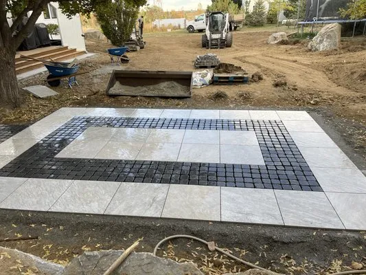 RDA landscaping Logo