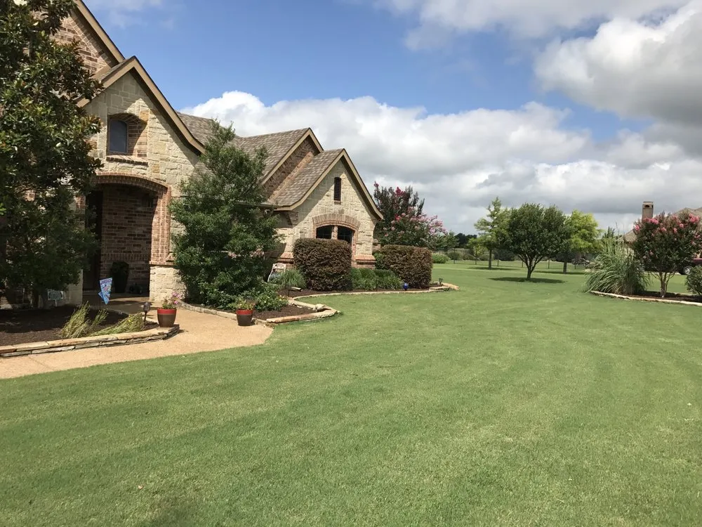Trusted landscape installation for homes in Rowlett, TX by RDD Landscaping