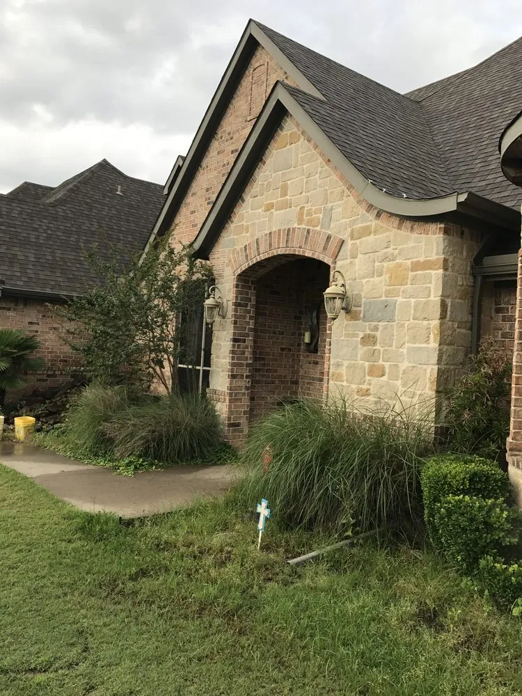 Reliable yard maintenance near you in Rowlett, TX by RDD Landscaping