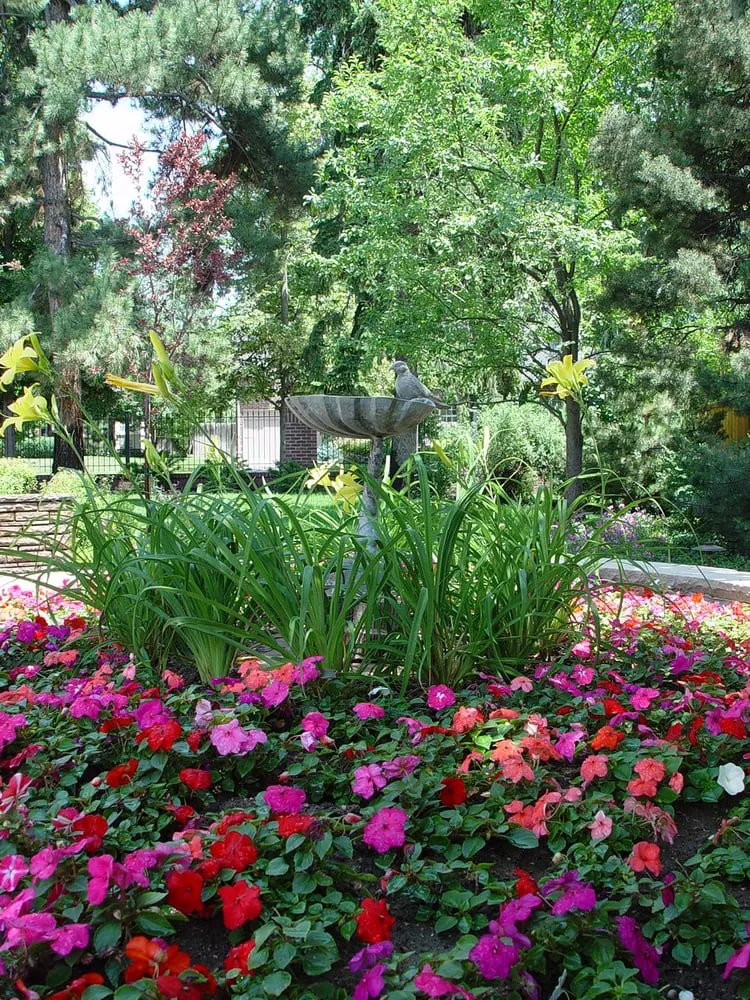 Reliable residential landscaping in Centennial, CO - RDH Landscape