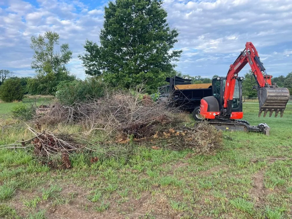 Professional lawn care service for homes in Bridgeton, NJ by RDH Lawncare