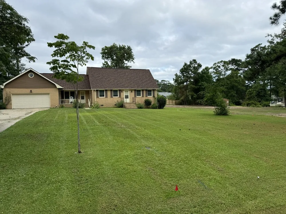 Expert residential landscaping in Jacksonville, NC - RD’s Lawncare