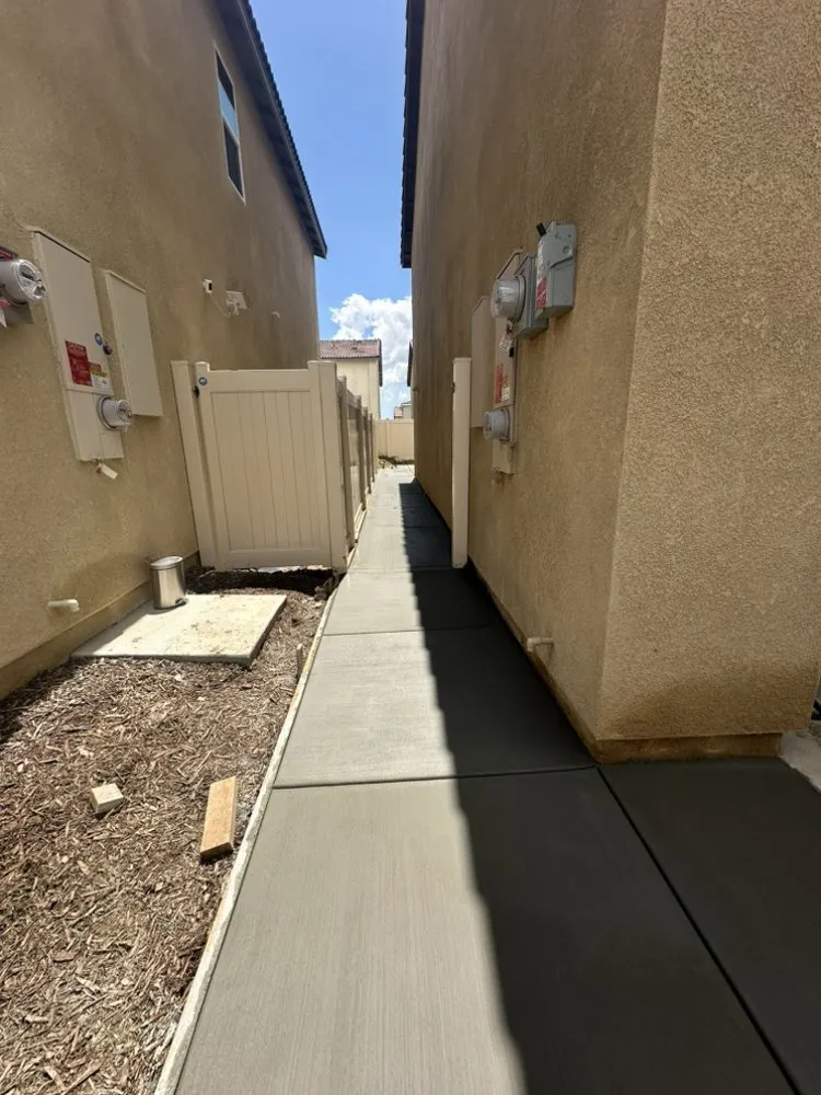 Trusted lawn care service experts serving Beaumont, CA - Re-Envisioned Landscaping