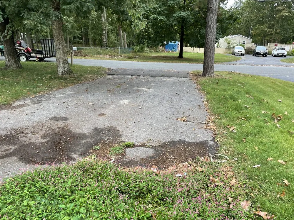 Reliable outdoor landscaping experts serving Browns Mills, NJ - R&E Landscape And Lawn Care