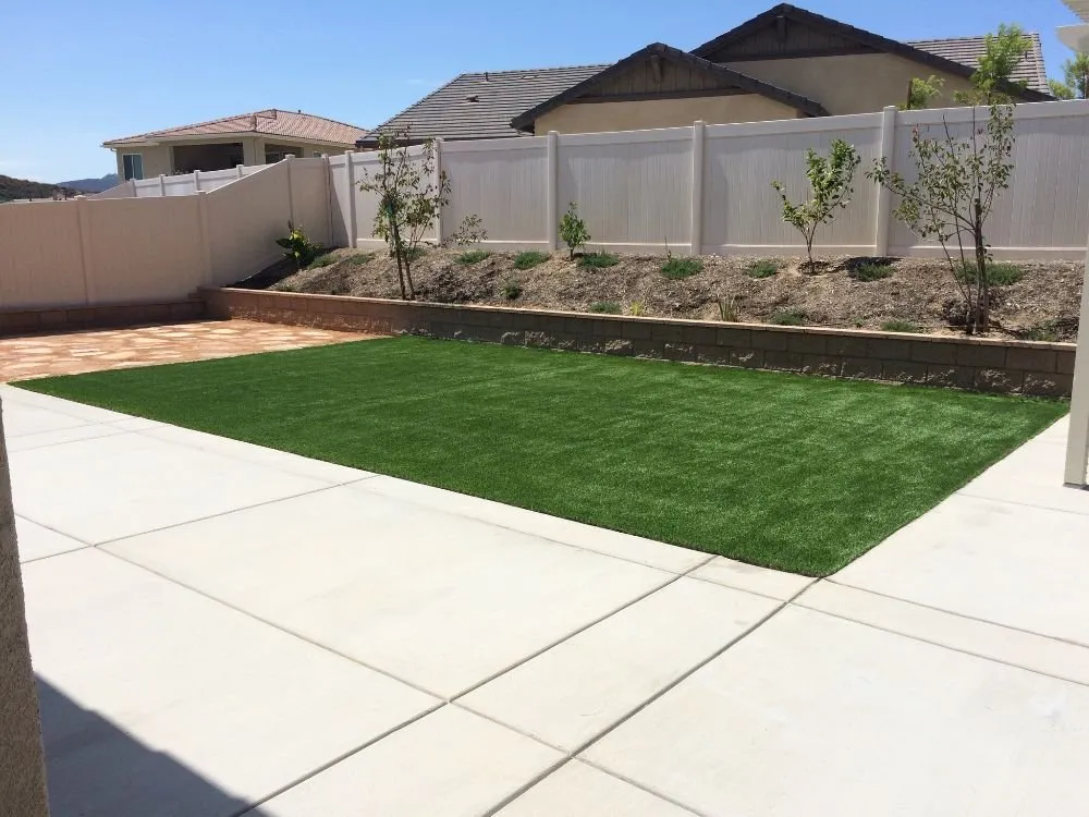 Expert lawn mowing service in Winchester, CA - Re-Leaf Landscape
