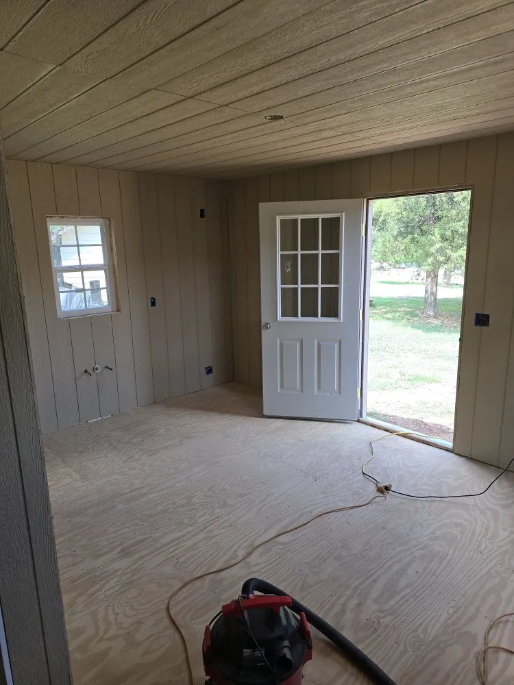 Top-rated landscaping services for year-round maintenance across Shawnee, OK - Rea Construction