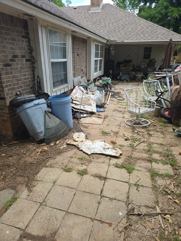 Affordable lawn care service near you across Shawnee, OK - Rea Construction