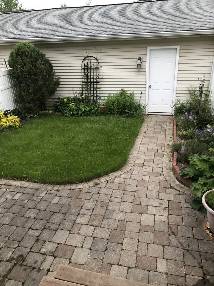 Reliable lawn mowing service in Lackawanna, NY by Ready Eddie’s Handyman Services