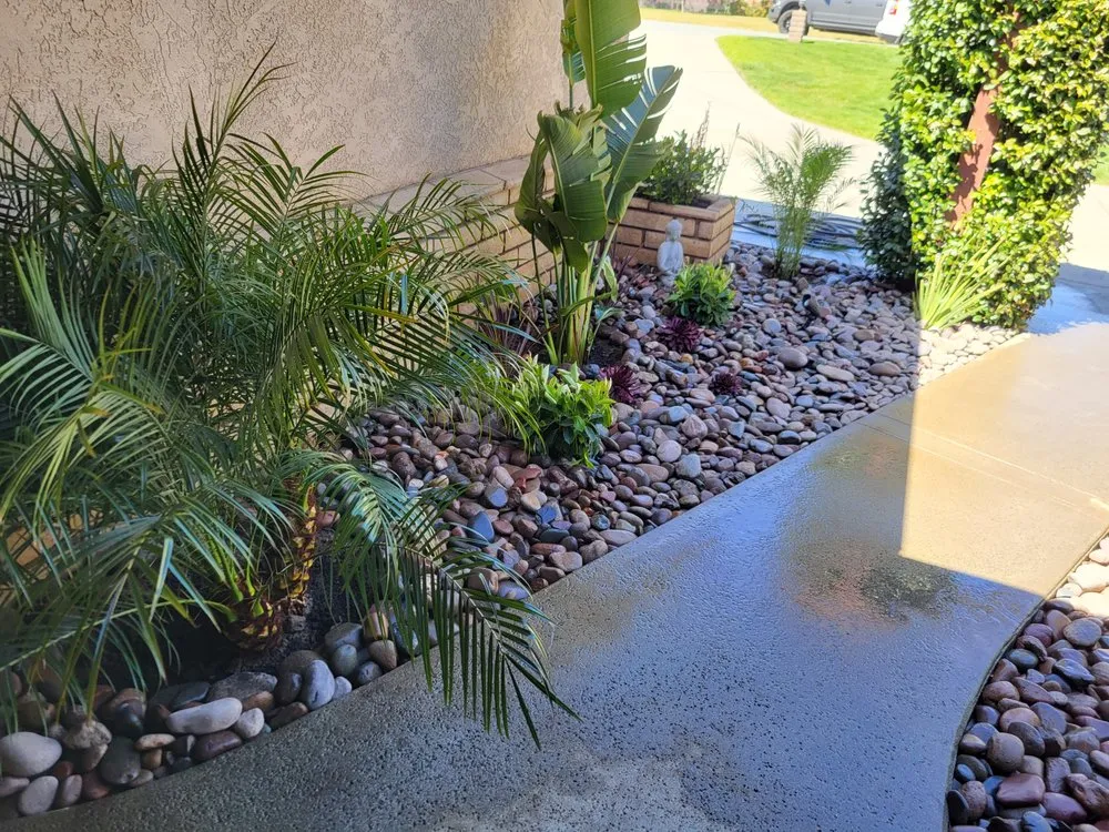 Top-rated garden landscaping in Banning, CA - Ready For You Landscaping services
