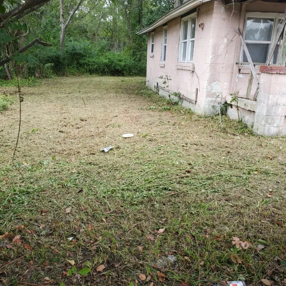 Custom garden landscaping in Savannah, GA by Ready Set Go