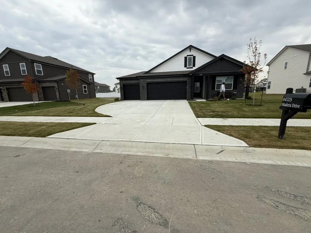 Expert outdoor landscaping in Whitestown, IN by Reagle Lawn Care