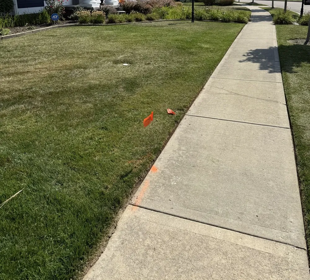 Reliable garden landscaping in Whitestown, IN by Reagle Lawn Care