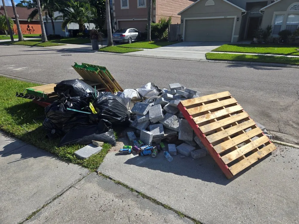 Local yard cleanup service experts serving Orlando, FL - Real Brick Pavers