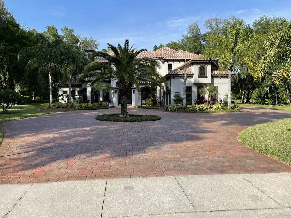 Custom yard cleanup service experts serving Orlando, FL - Real Brick Pavers
