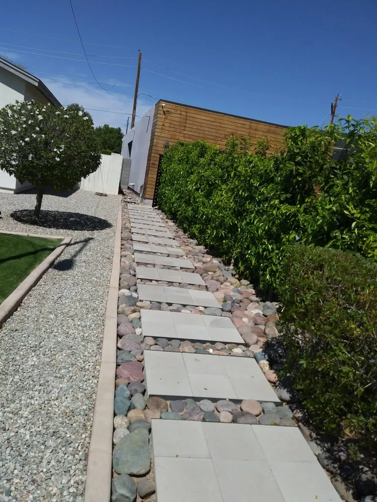 Expert lawn care service in Phoenix, AZ - Real Deal Landscaping