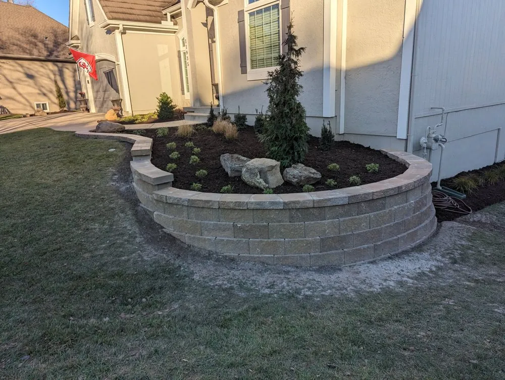 Expert landscape installation experts serving Shawnee, KS - Real Deal Lawn & Landscape