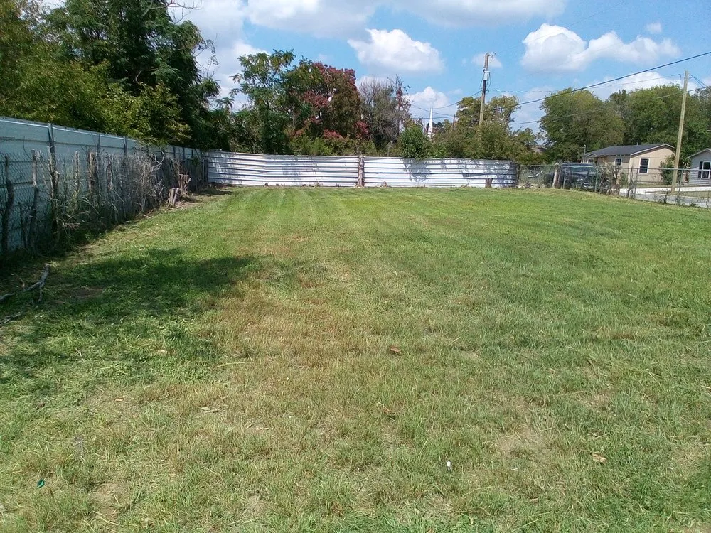 Reliable garden landscaping for homes in Waco, TX by Real Deal Lawn Care