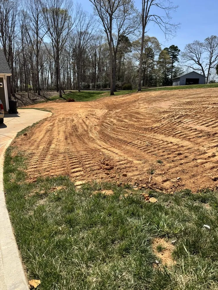 Affordable garden landscaping experts serving Hickory, NC - Real Free Outdoors