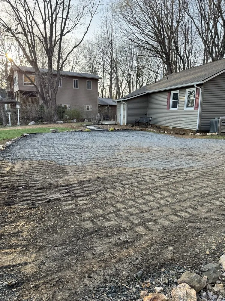 Reliable garden landscaping experts serving Hickory, NC - Real Free Outdoors