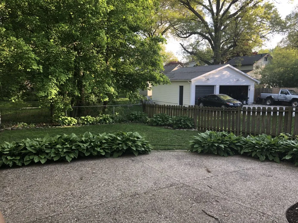 Custom residential landscaping in Cuyahoga Falls, OH - Real Green Landscaping
