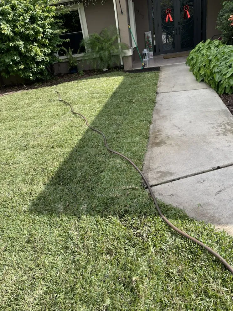 Custom lawn mowing service for residential properties across Belle Glade, FL - Real Green Sod