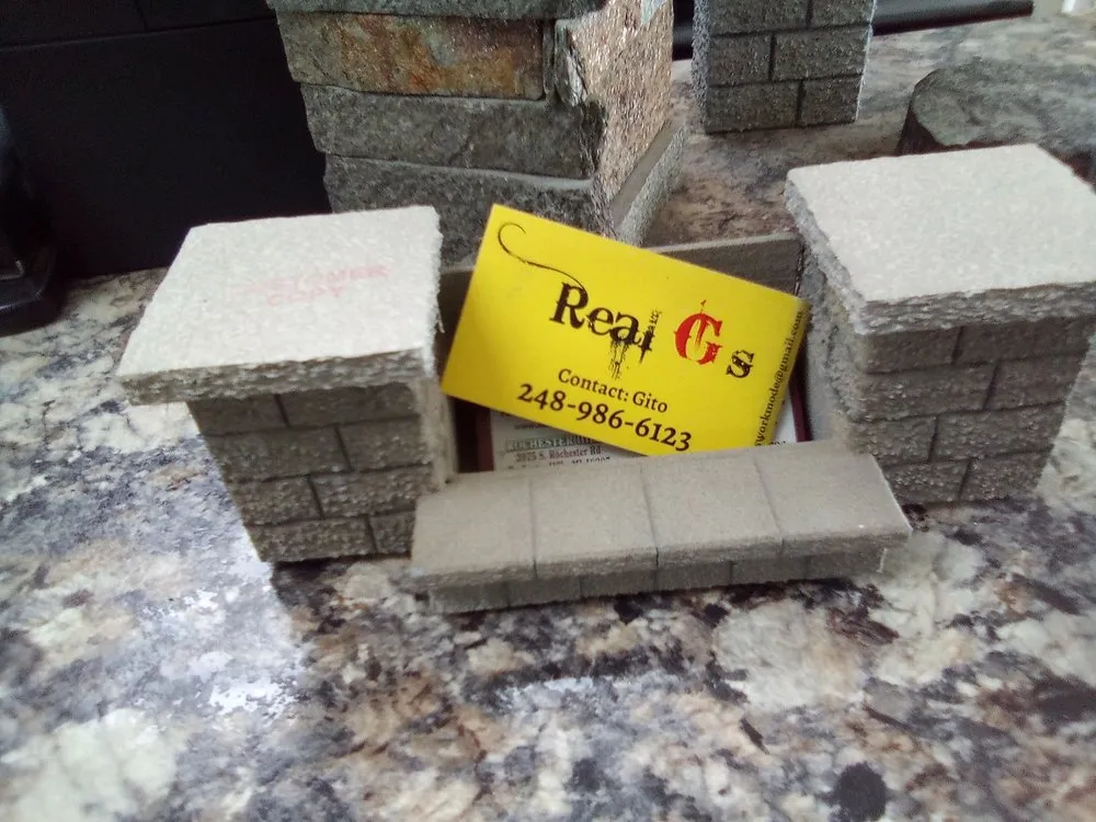 Trusted lawn care service with custom design in Pontiac, MI by Real Gs