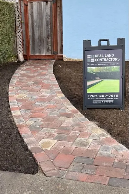 Professional yard cleanup service experts serving Petaluma, CA - Real Land Contractors