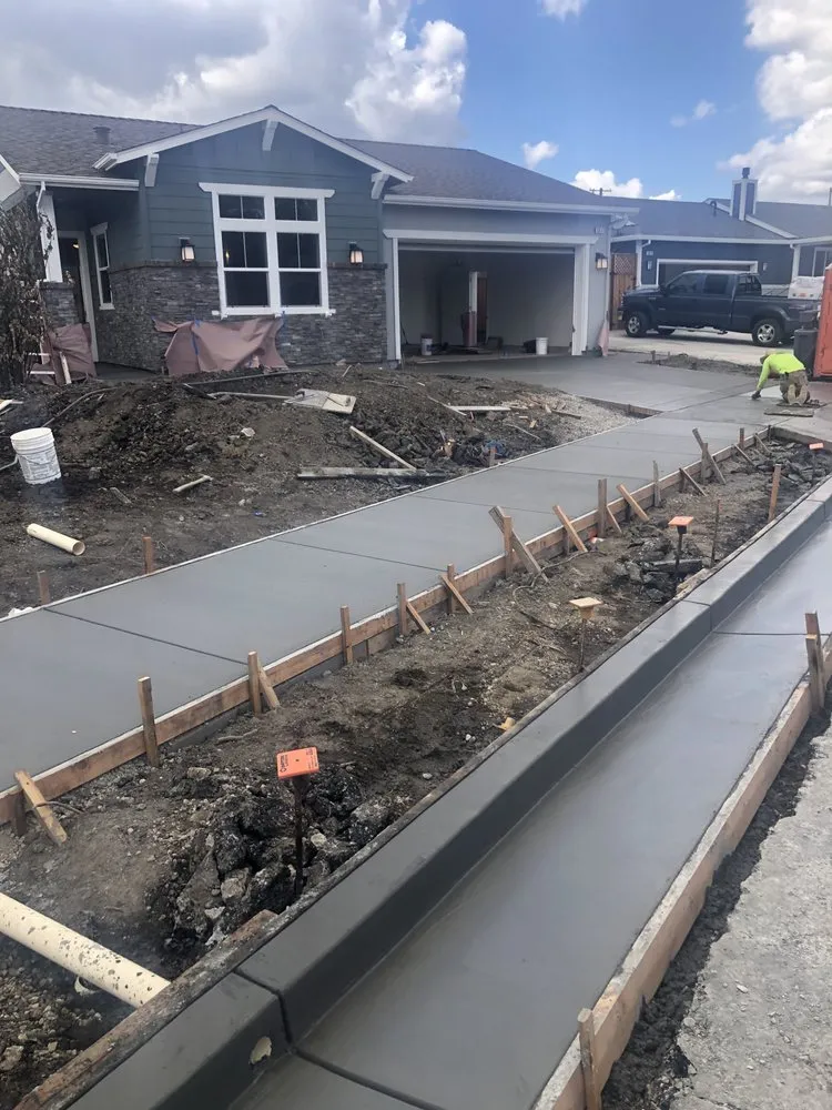 Local lawn mowing service for residential properties in Petaluma, CA by Real Land Contractors